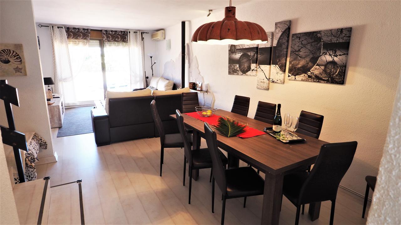 Claire Seaview & Beach-Apartment Montgat Exterior photo