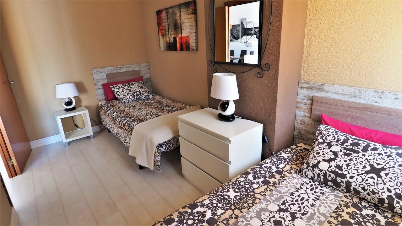 Claire Seaview & Beach-Apartment Montgat Exterior photo